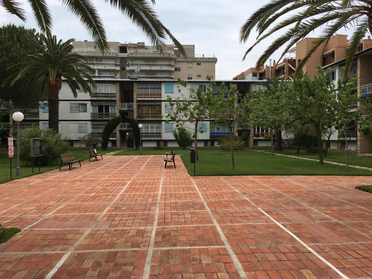 Book Ibiza Salou Apartment Екстериор снимка